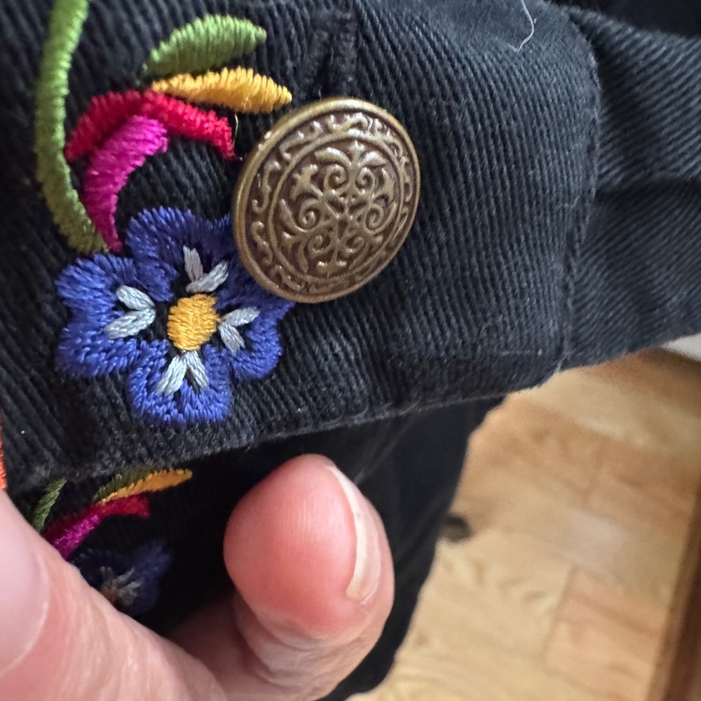 Embroidered Black Denim Jacket Pockets Full Zip , Craft Cuff Buttons Sz  Large - Picture 4 of 10